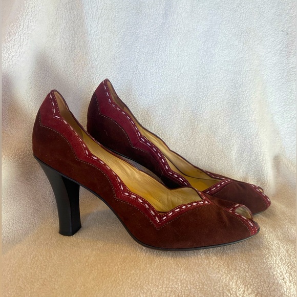COLE HAAN COLLECTION heels - Picture 1 of 5